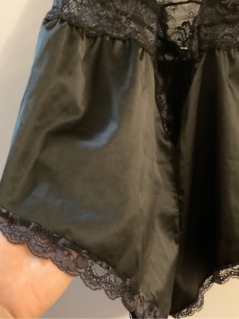 EUC black satin and lace lingerie romper - Picture 10 of 11